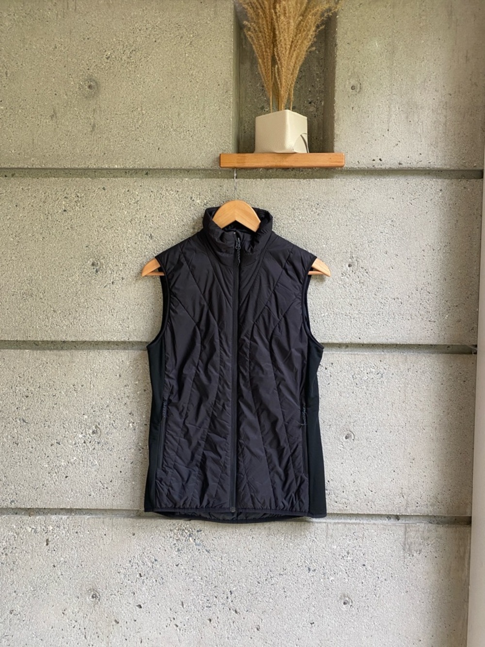 Icebreaker MerinoLOFT Hyperia Lite Hybrid Vest